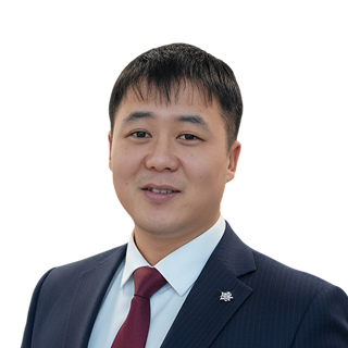 Ким Василий — Co-CEO